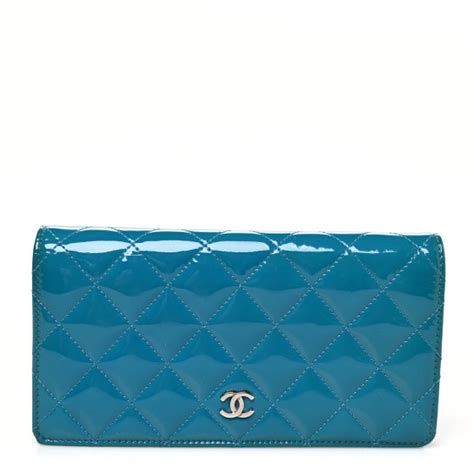 chanel patent calfskin wallet